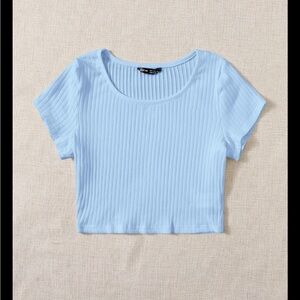 SHEIN EZwear Solid Rib-Knit Top. Size Medium. $4